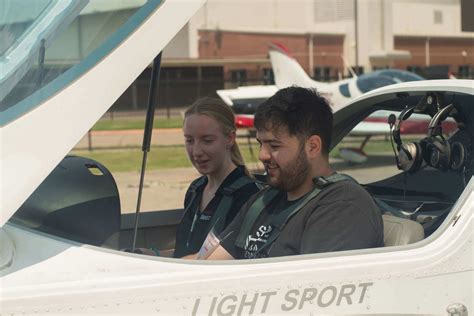 discovery flight for couples.